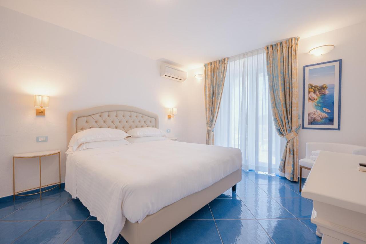 Grand Hotel Le Rocce جنوى المظهر الخارجي الصورة