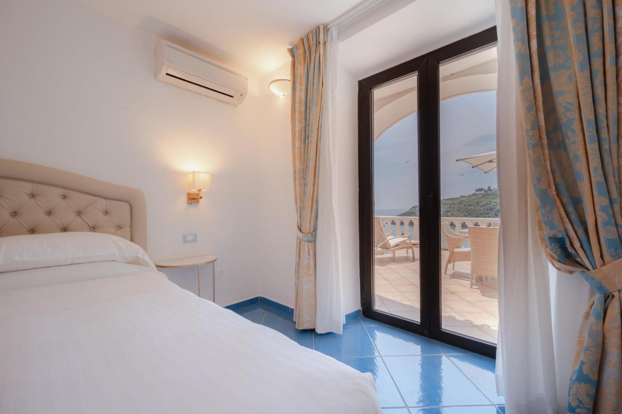 Grand Hotel Le Rocce جنوى المظهر الخارجي الصورة